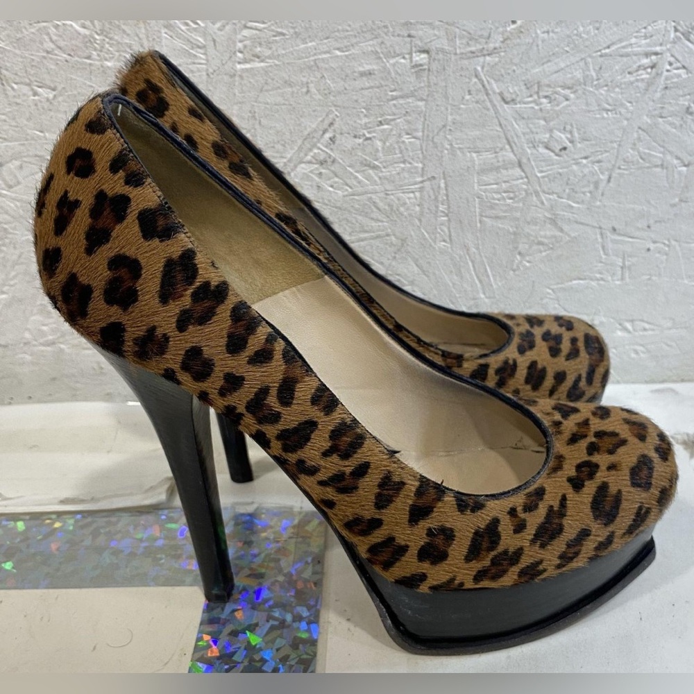 Fendi Brown Leopard Print Calf Hair Heels - Picture 2 of 7